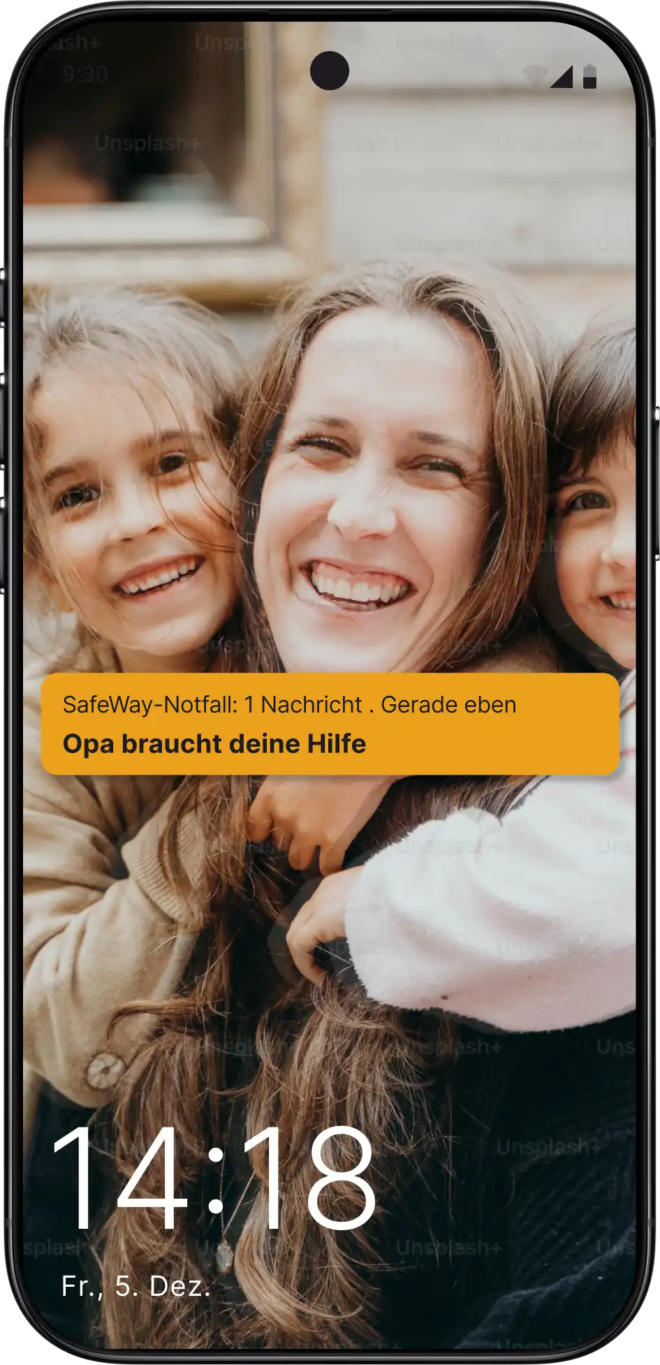 Vorschaubild: Maria erhält den Alarm auf ihrem Smartphone